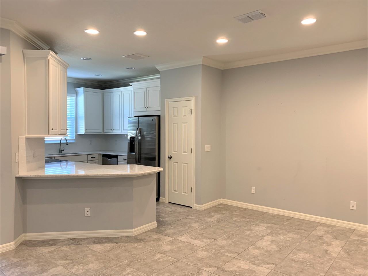 1073 Amber Leaf Trl - Photo 5 of 23