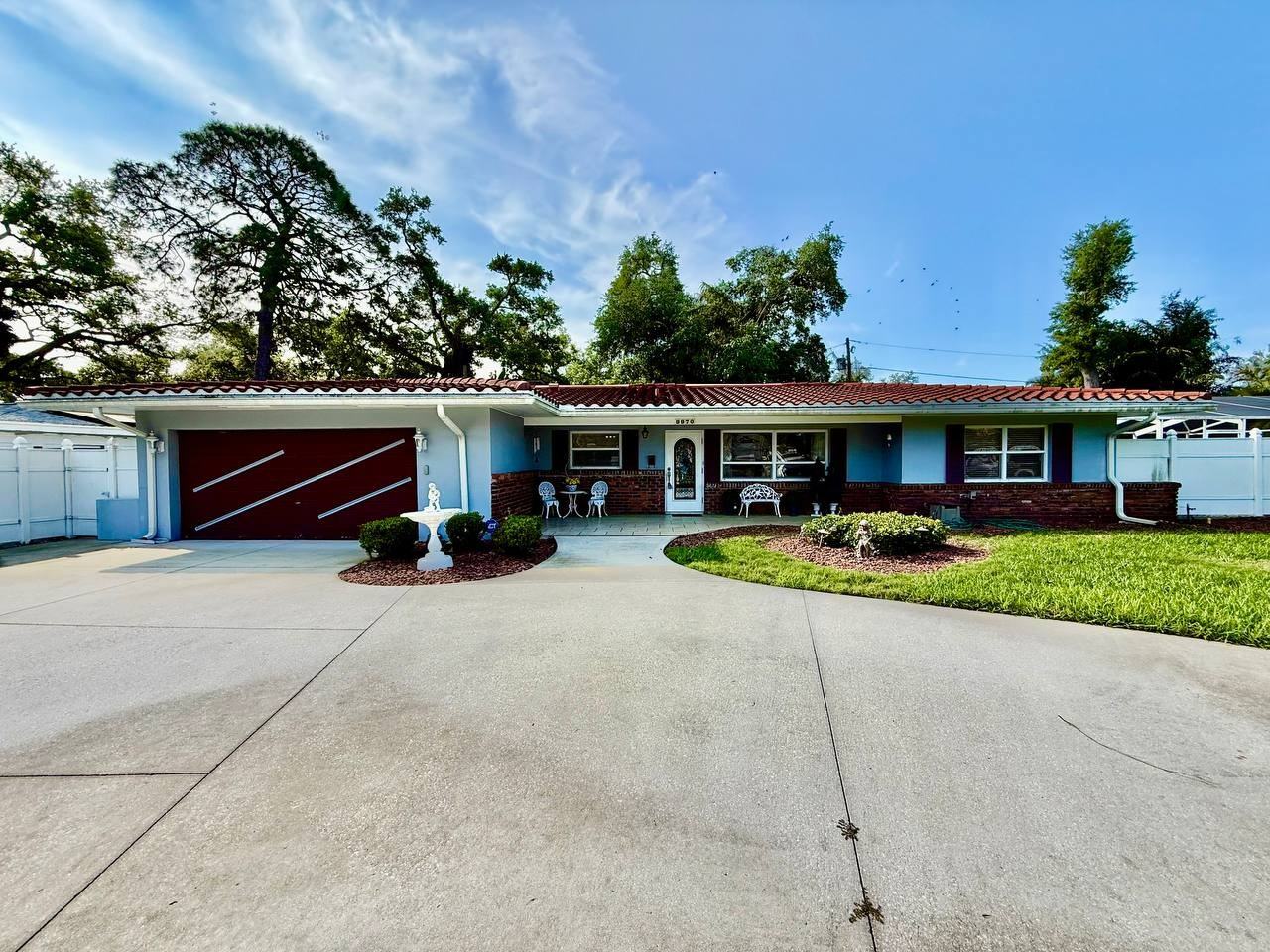 9970 54th Ave N - Photo 2 of 47