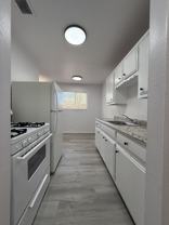 1914 Gold Ave Se - Photo 1 of 1