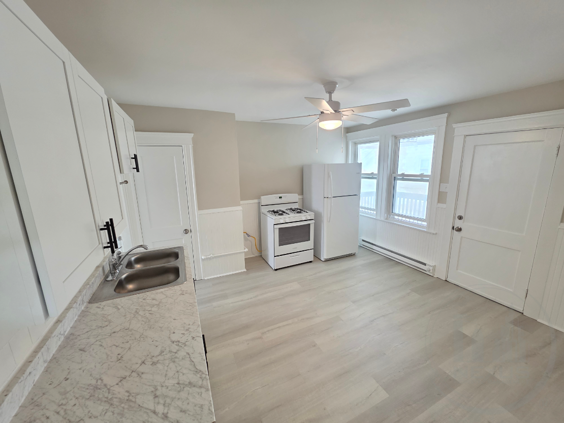 136 3Rd Ave - Photo 2 of 12