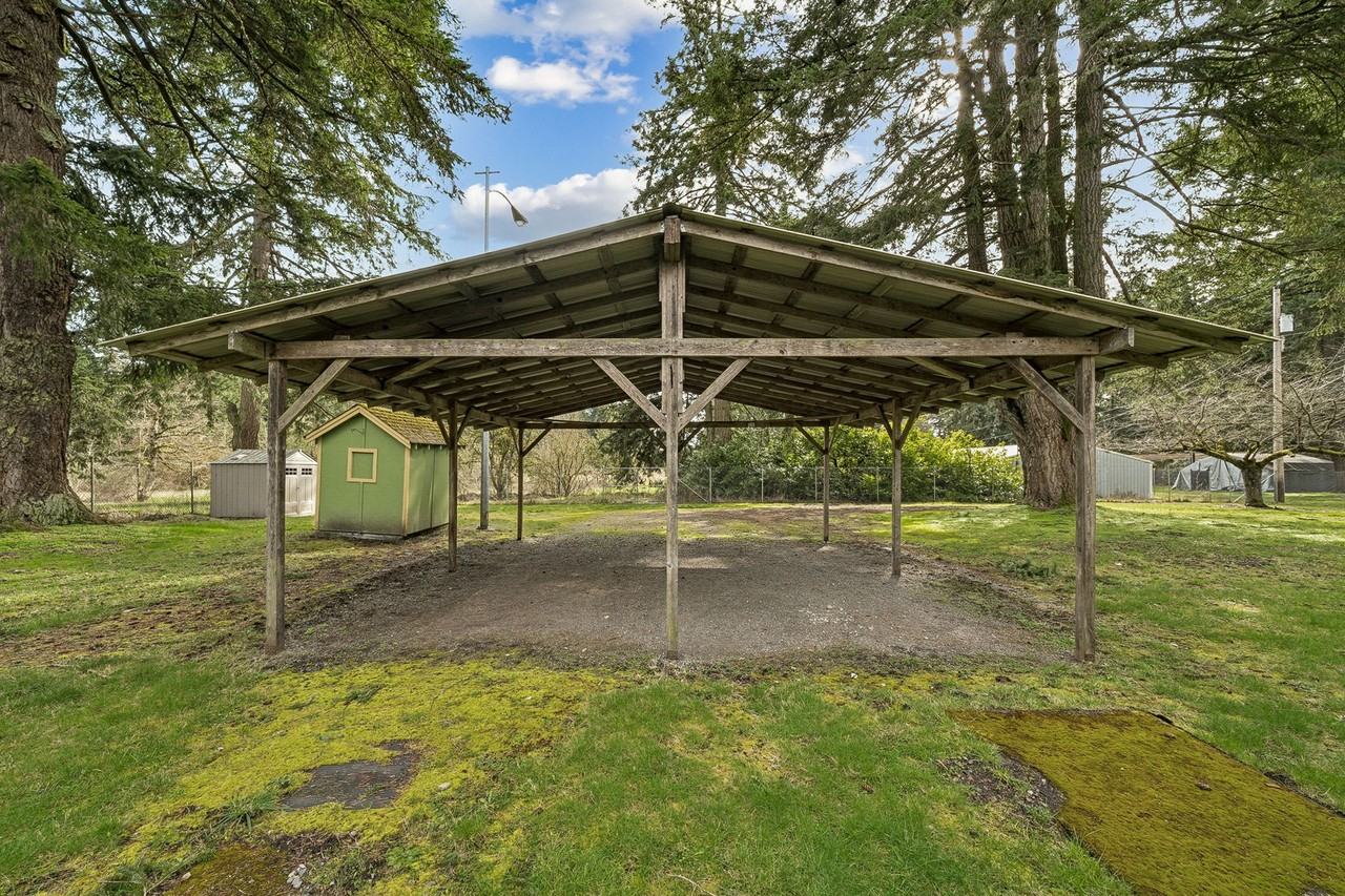 4204 208th St E - Photo 3 of 16