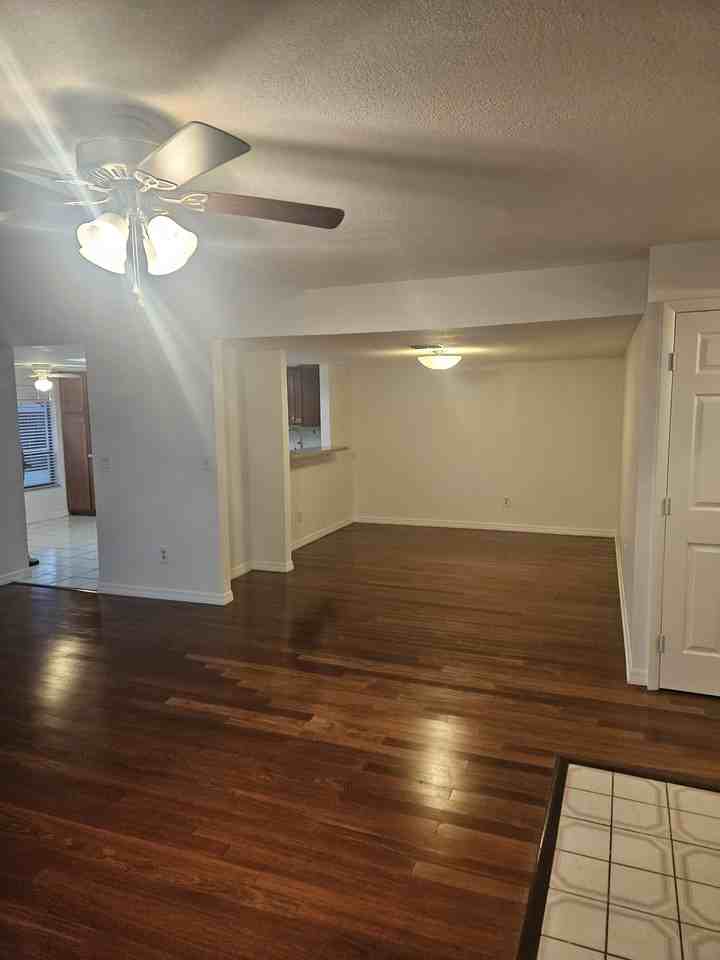 4723 Puritan Cir - Photo 3 of 12