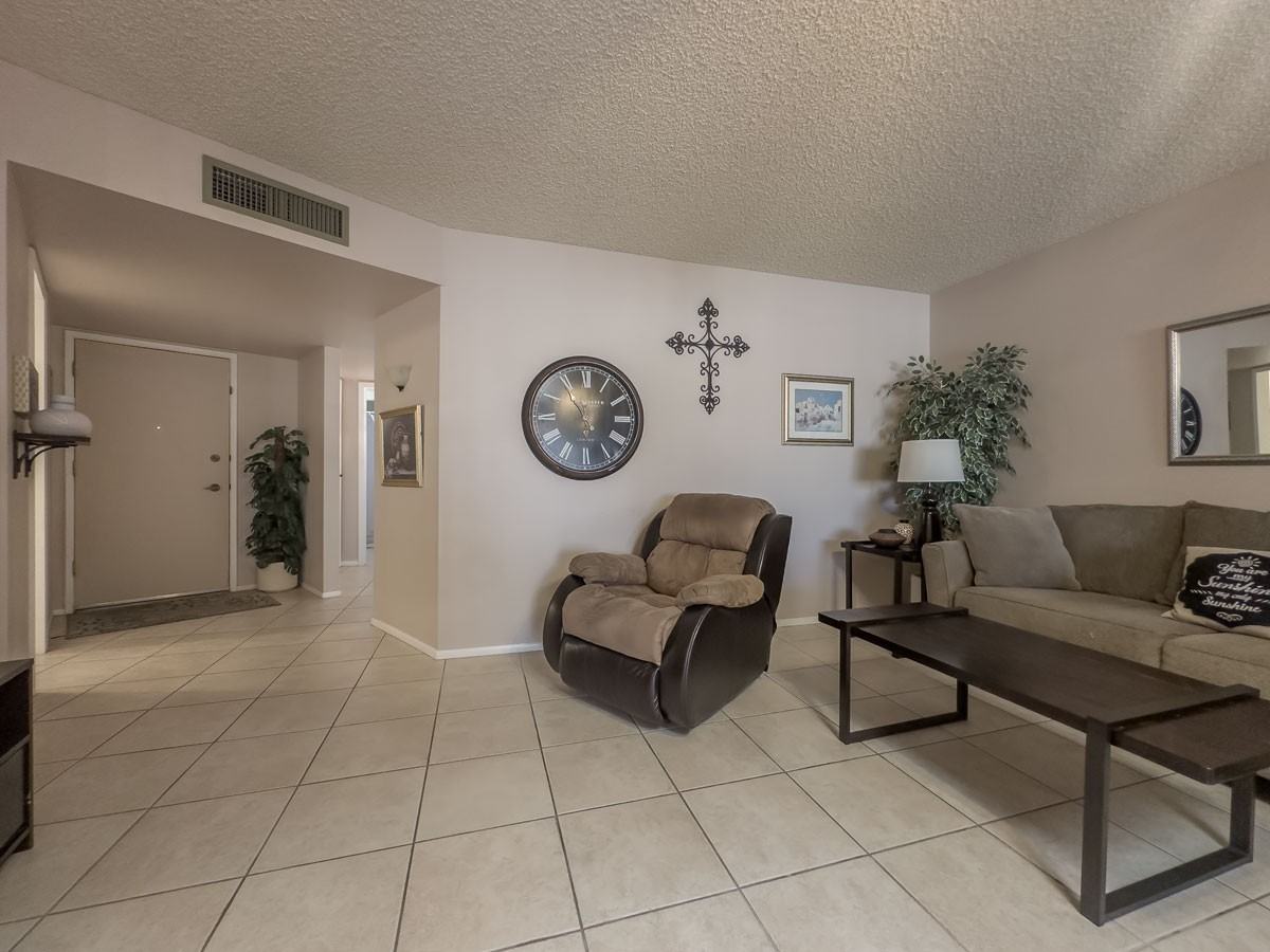 19255 N Star Ridge Dr - Photo 3 of 18