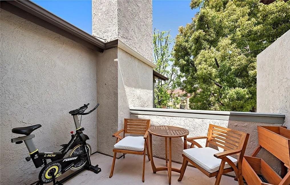 22 Exeter #23 - Photo 6 of 7