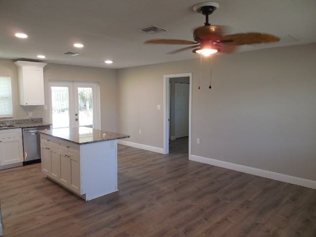 9300 Whitman Ln - Photo 3 of 18