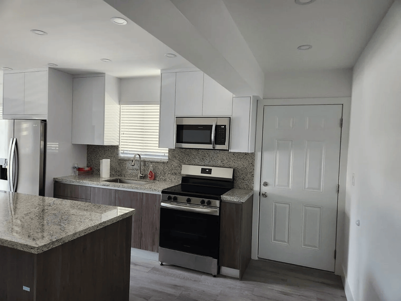 770 Claughton Island Dr - Photo 4 of 5