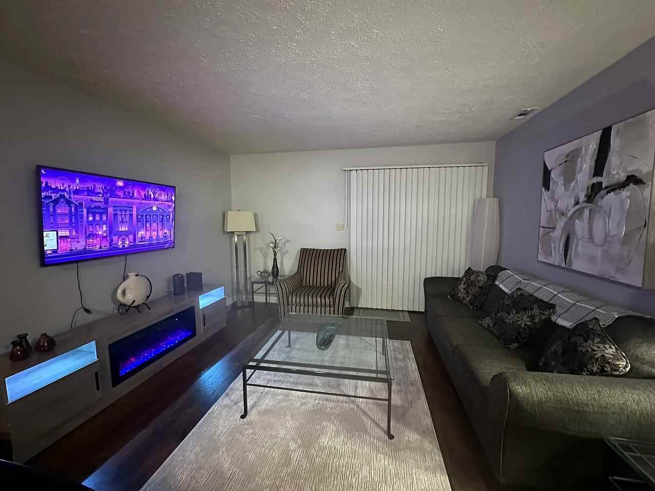 277 River St - Photo 2 of 4