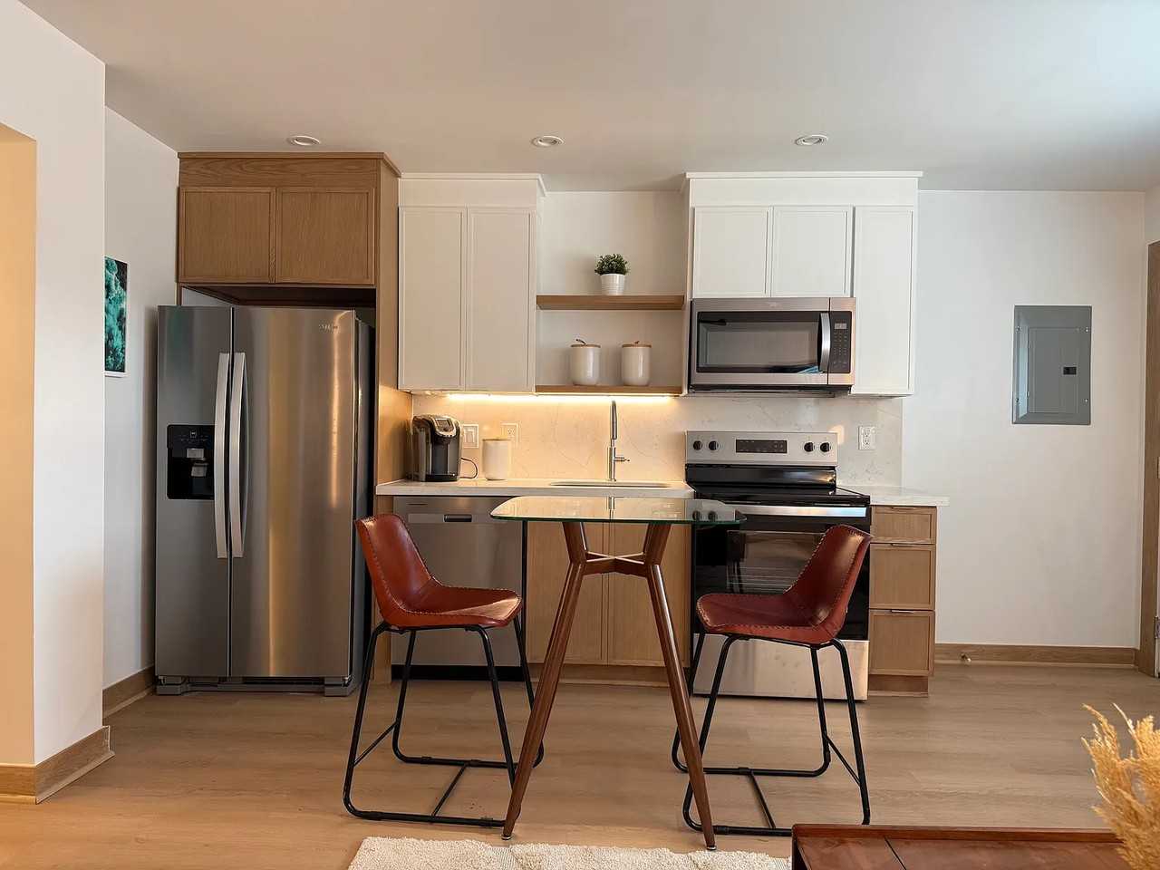 31 Humbert St - Photo 4 of 4