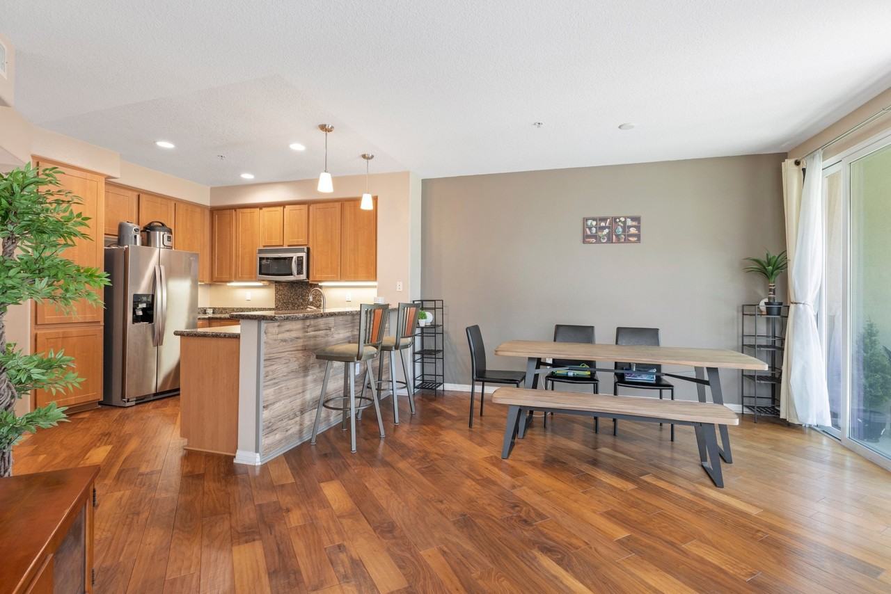 8410 101st St #2B - Photo 2 of 14