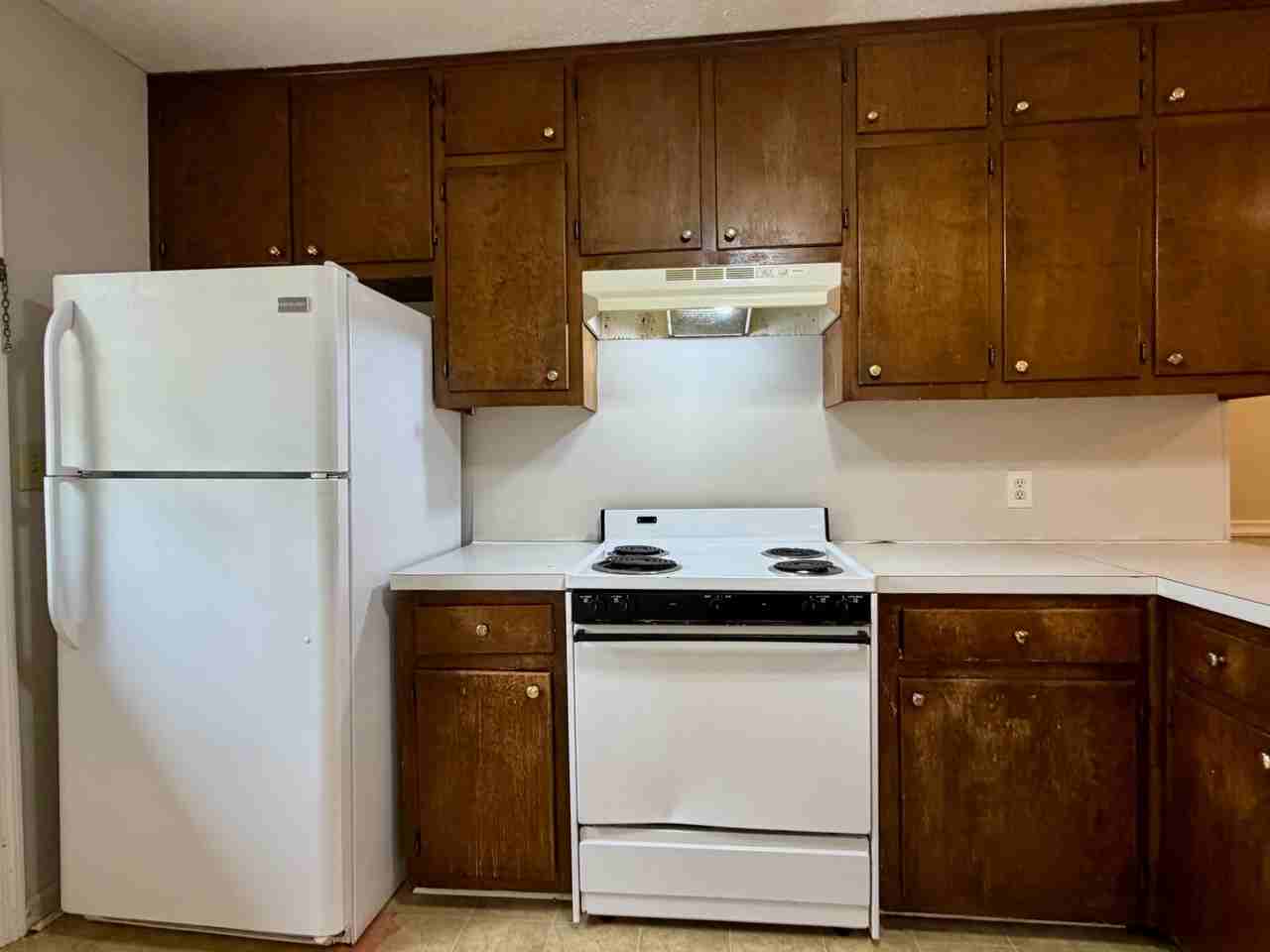 96 Brock St - Photo 7 of 27