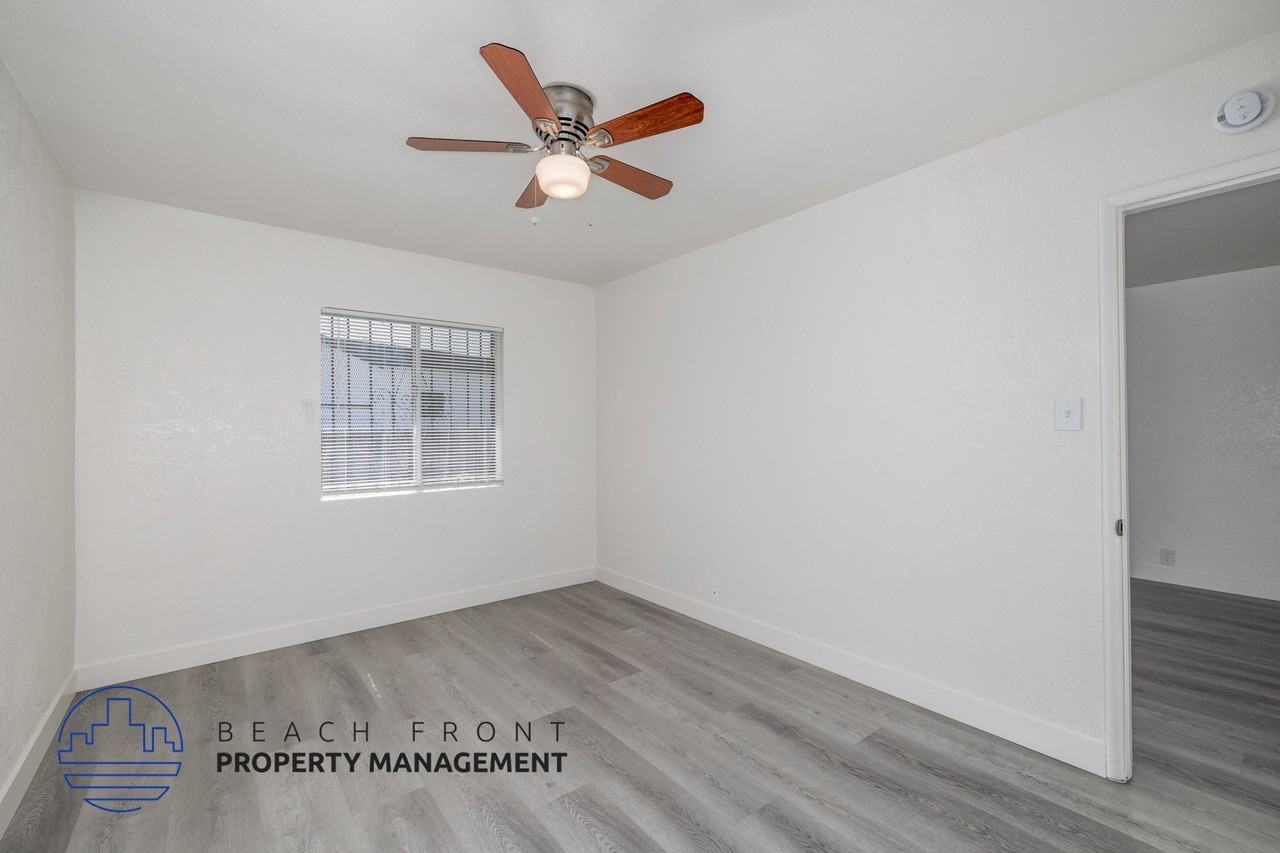 903 N. Sloan Ave. - Photo 4 of 12