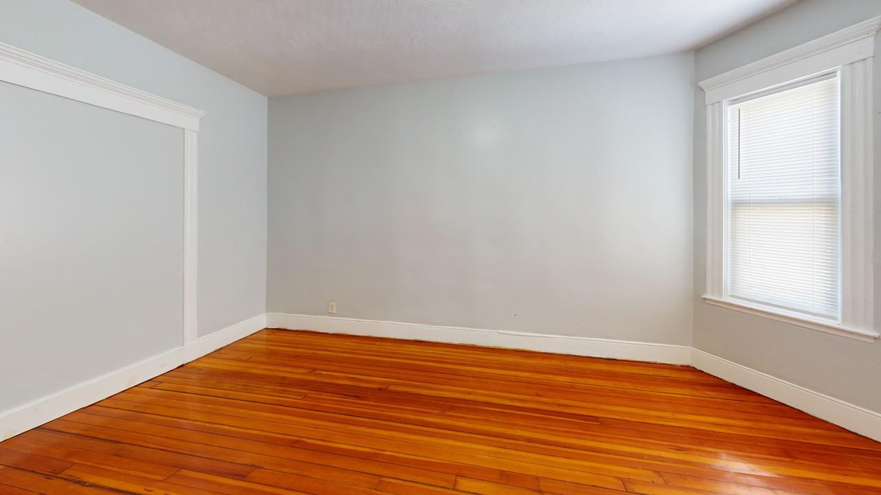 10 Fox St #1 - Photo 5 of 12