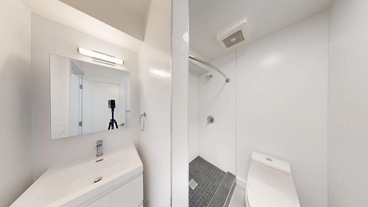 2520 College Avenue - Photo 6 of 50