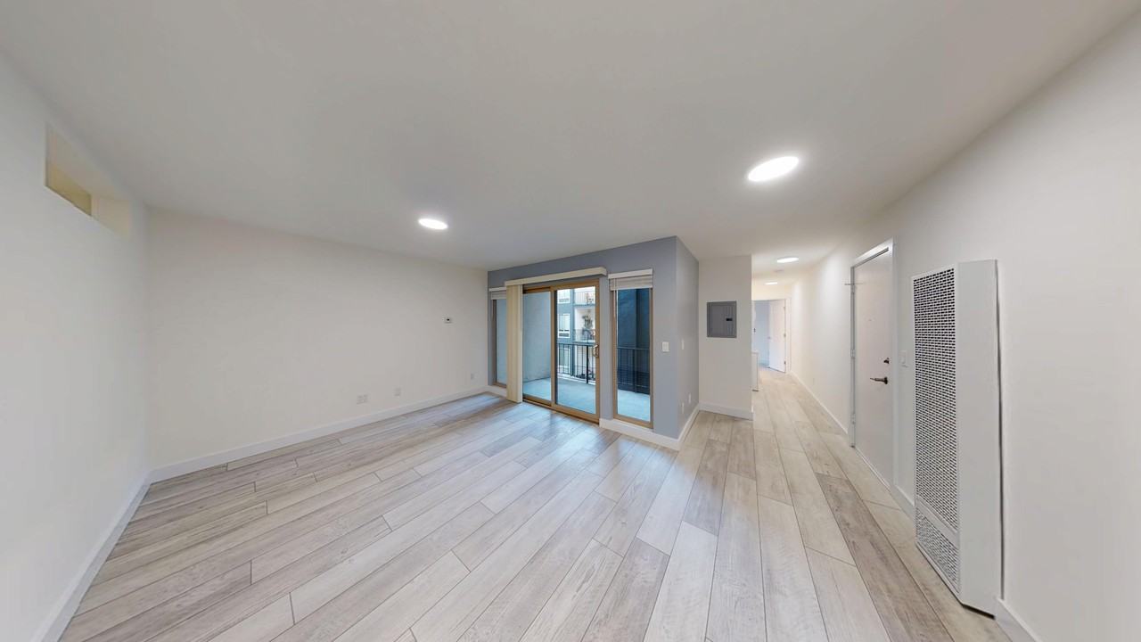 2520 College Avenue - Photo 7 of 50