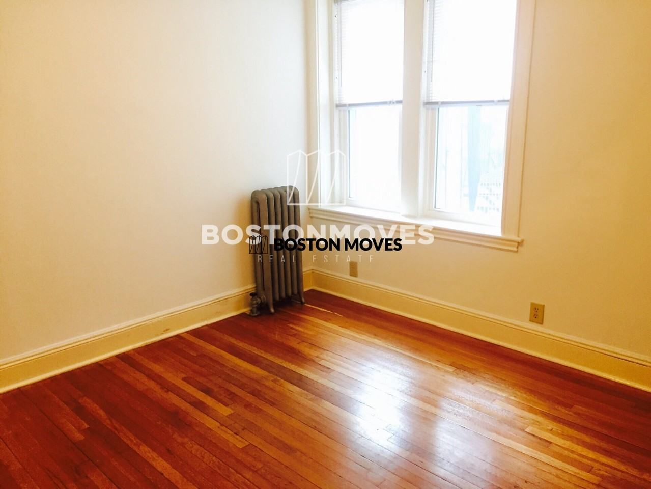 Park Dr #18 - Photo 2 of 11