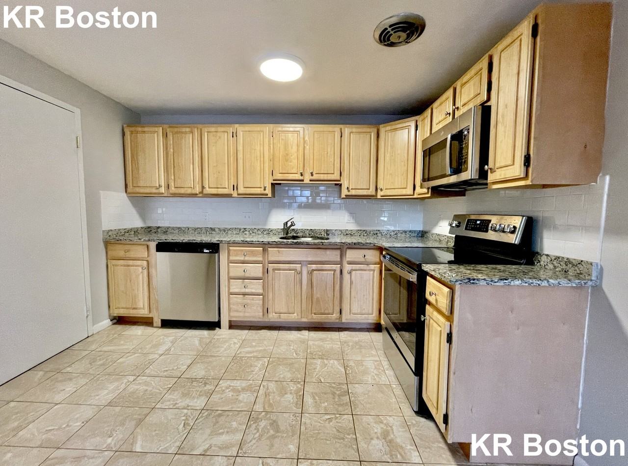 Babcock St. & Dwight Street #38 - Photo 2 of 29