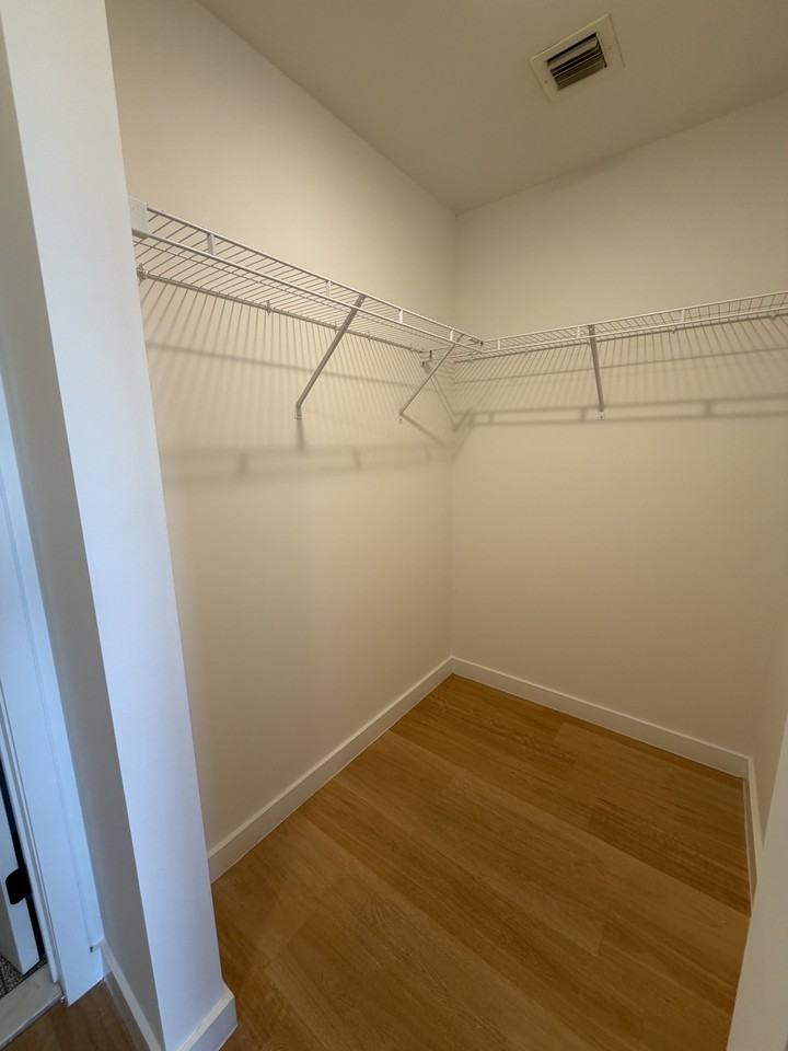 2601 E 7th Ave #258 - Photo 5 of 5