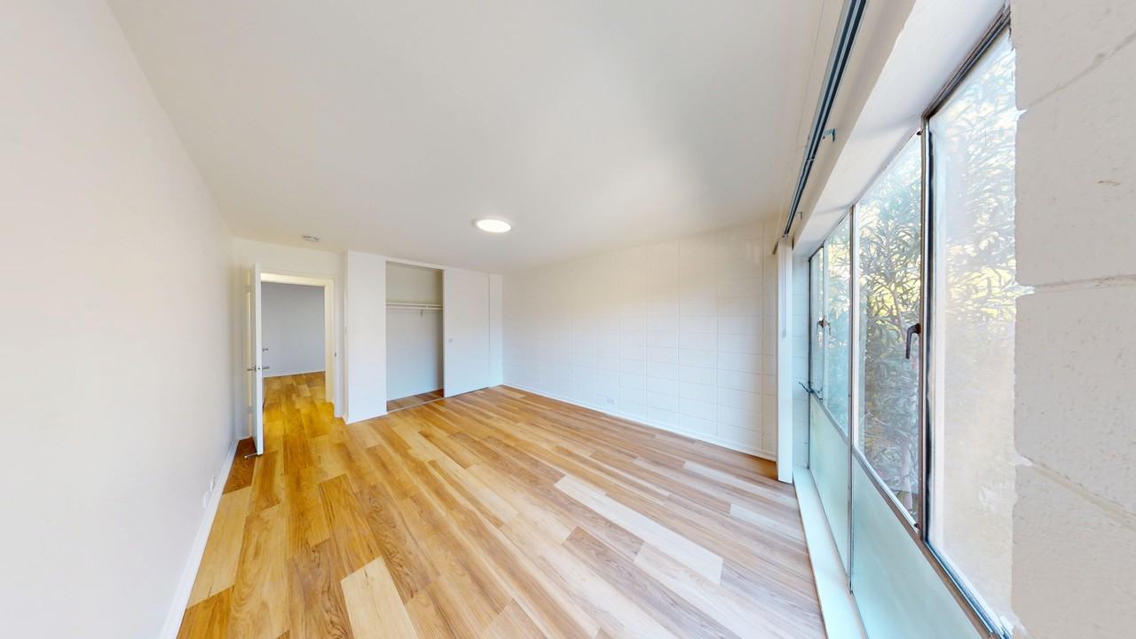 2627 Hillegass Avenue - Photo 4 of 18