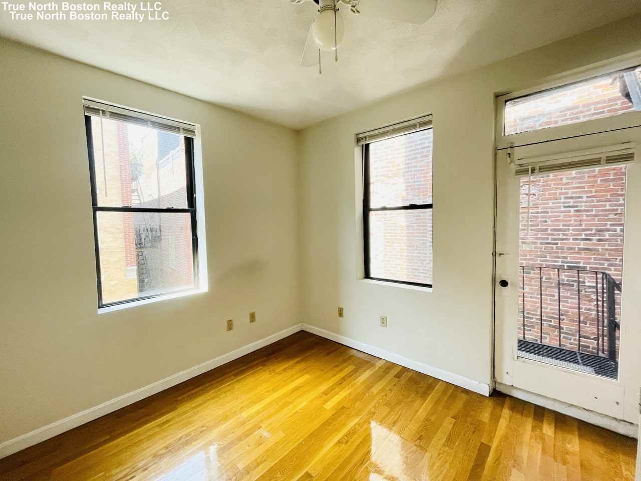 40 Clark St #8 - Photo 7 of 11