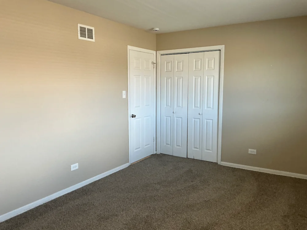 17341 Oriole Ave #NA - Photo 3 of 8