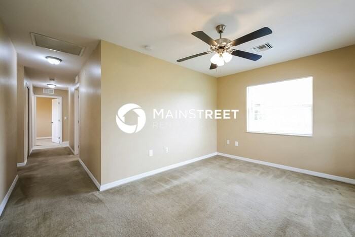 3016 25th St W - Photo 4 of 16