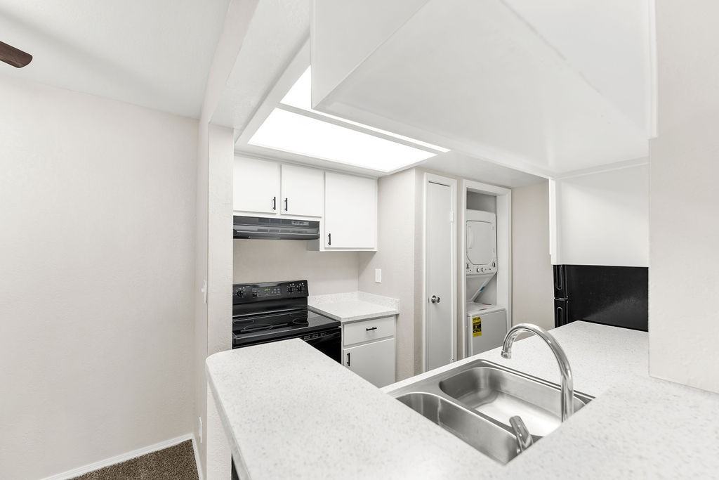 Fountainhead Apartments - Photo 4 of 20