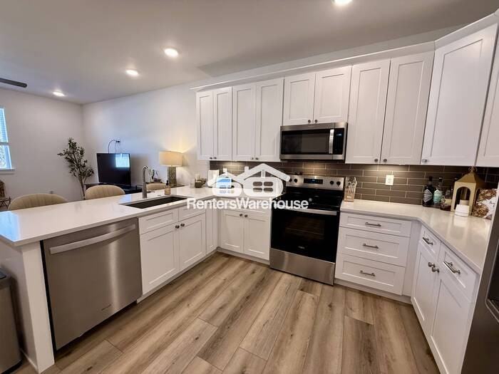 2947 W 20th St #12 - Photo 6 of 13