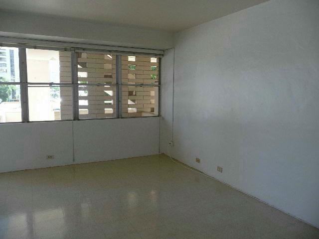 2745 Kapiolani Blvd - Photo 2 of 5