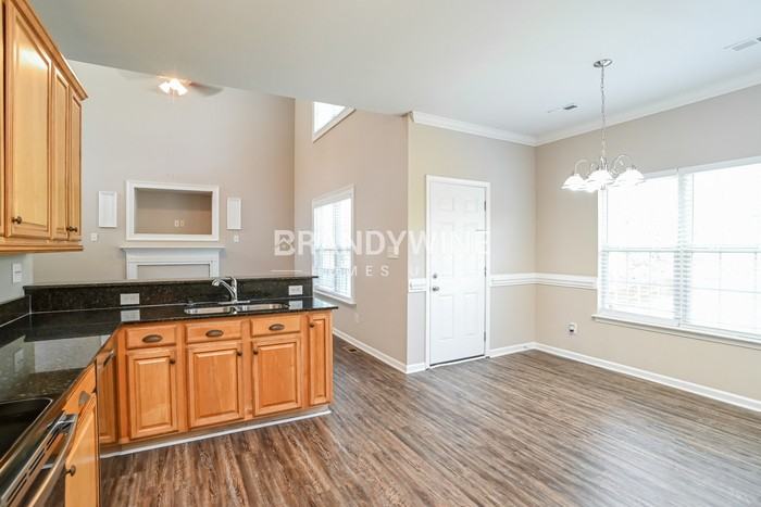 1014 Little Rock Ct - Photo 6 of 18