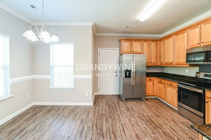 1014 Little Rock Ct - Photo 7 of 18