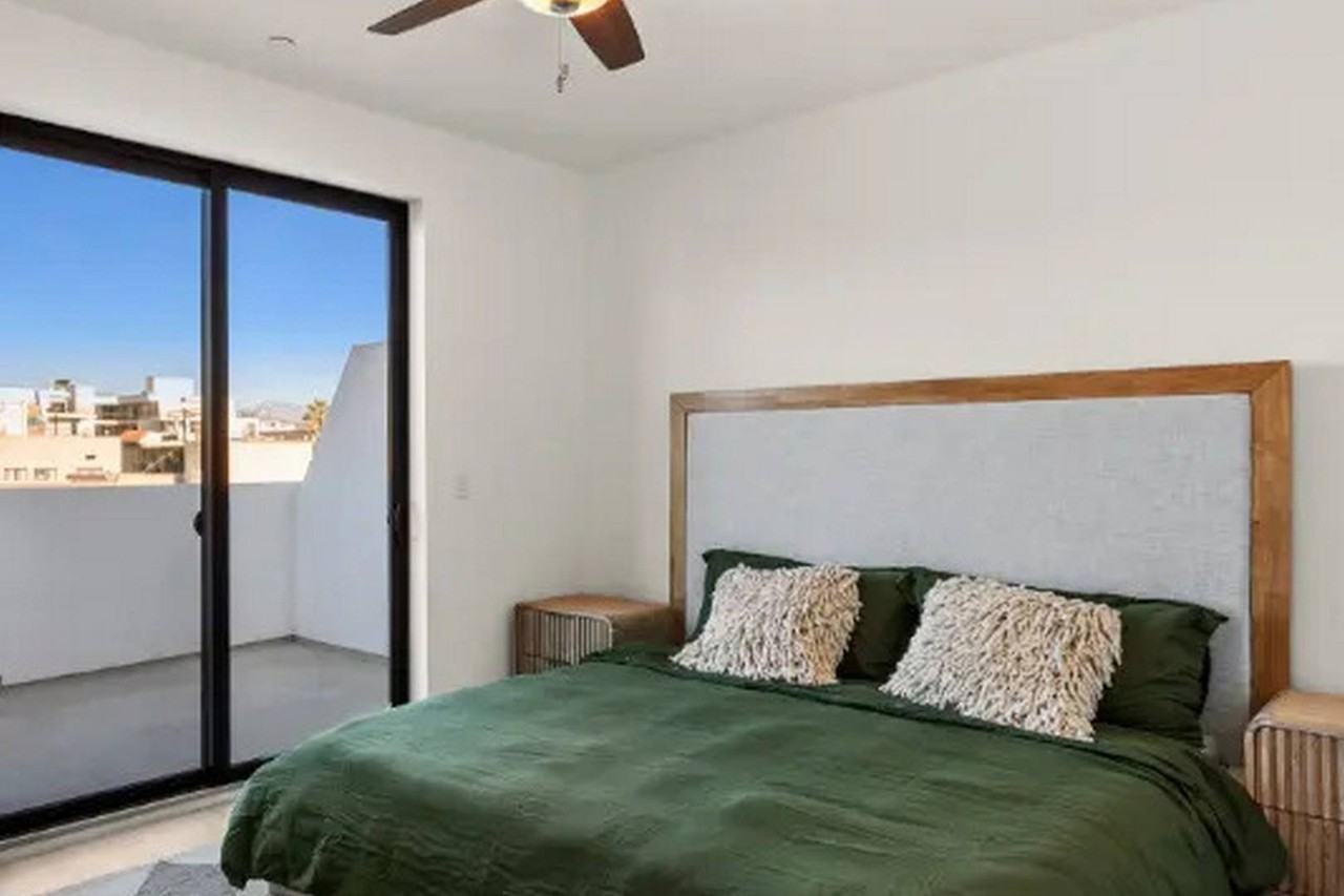 The Harper on Beverly - Photo 4 of 31