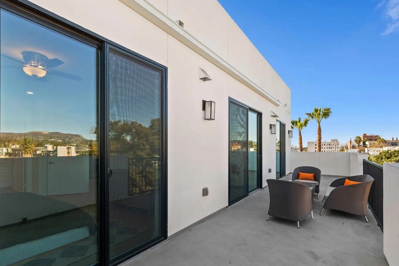 The Harper on Beverly - Photo 7 of 31