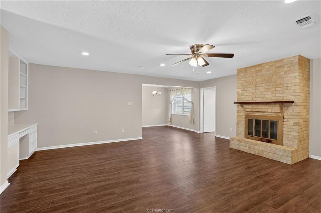 2603 Briar Oaks Dr - Photo 6 of 36