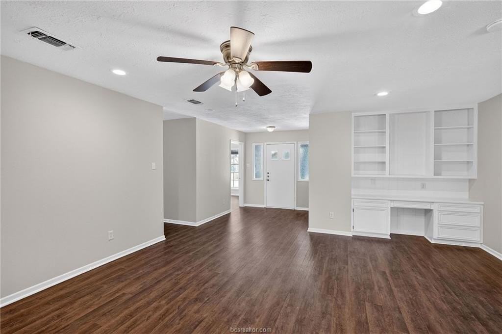 2603 Briar Oaks Dr - Photo 7 of 36