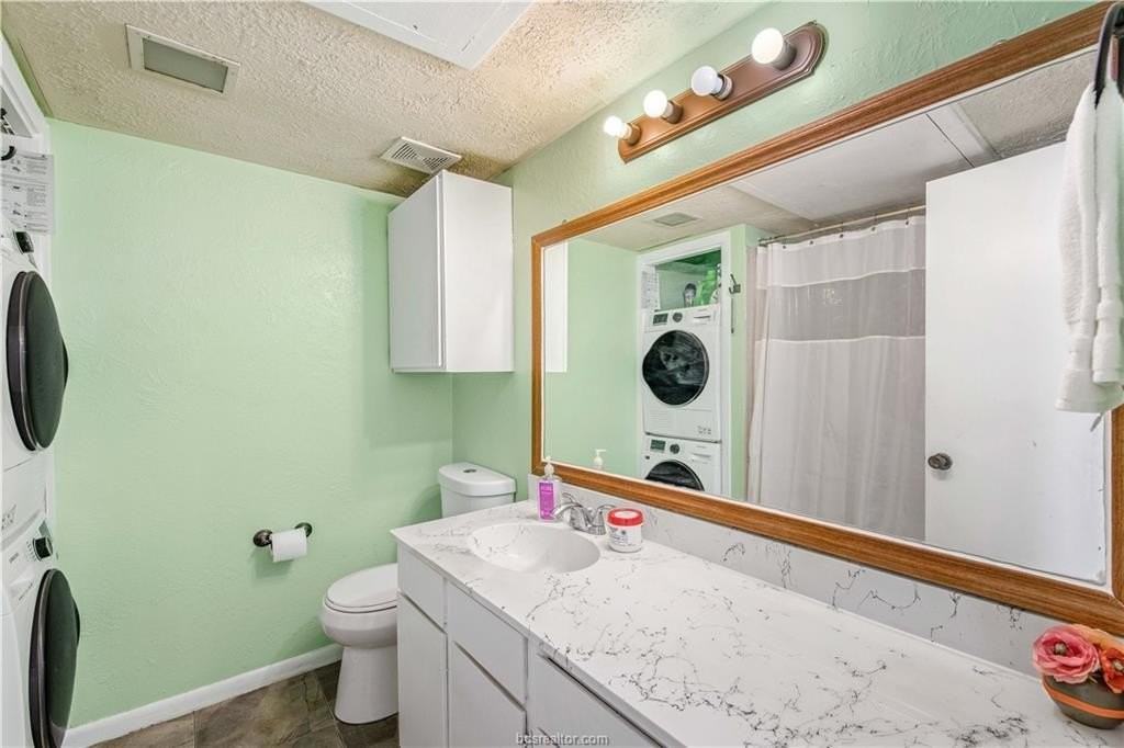 4441 Old College Rd Apt 2105 - Photo 5 of 16