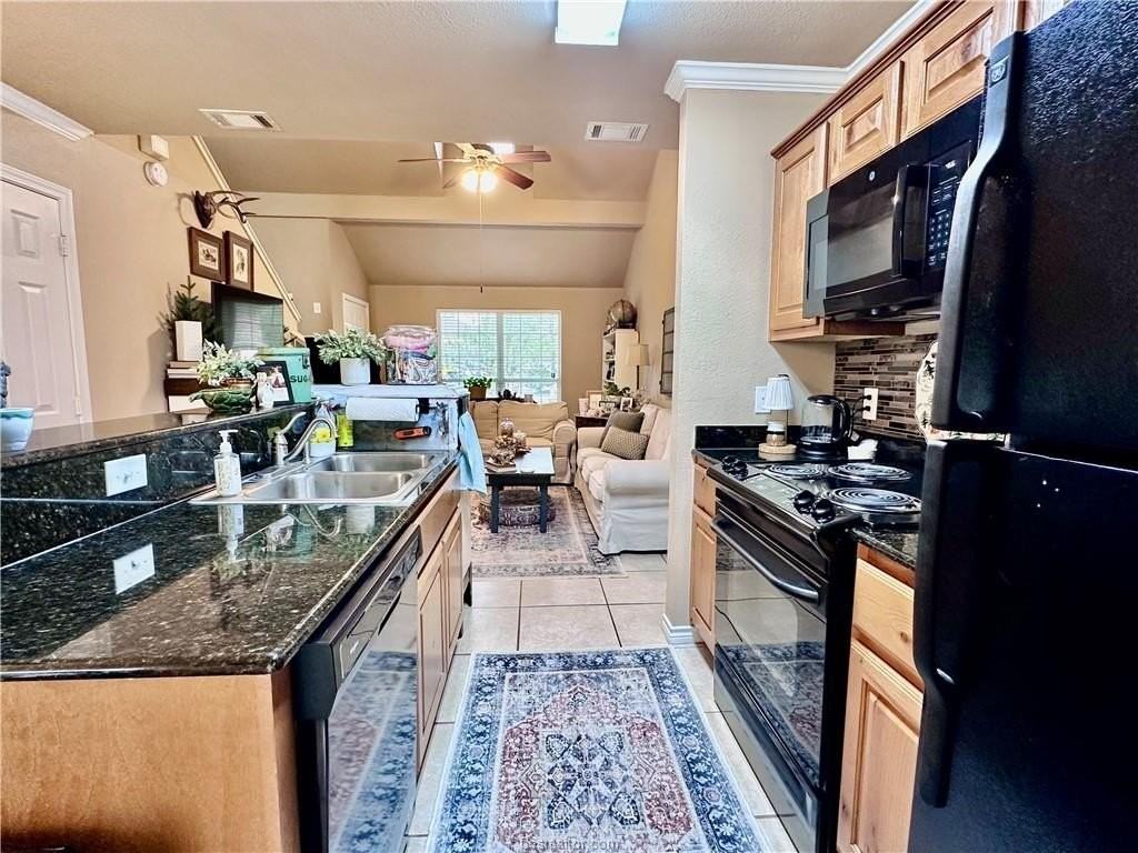 2348 Autumn Chase Loop - Photo 5 of 13