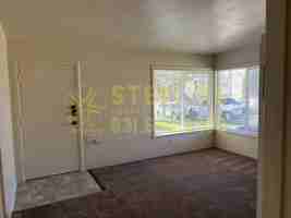 featured image of 812 Park Ave