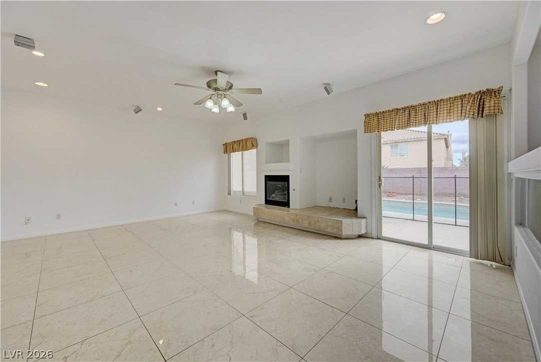 7866 Nautilus Shell St - Photo 4 of 50