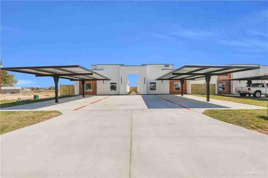 2903 Estevan St Apt 4 - Photo 2 of 12