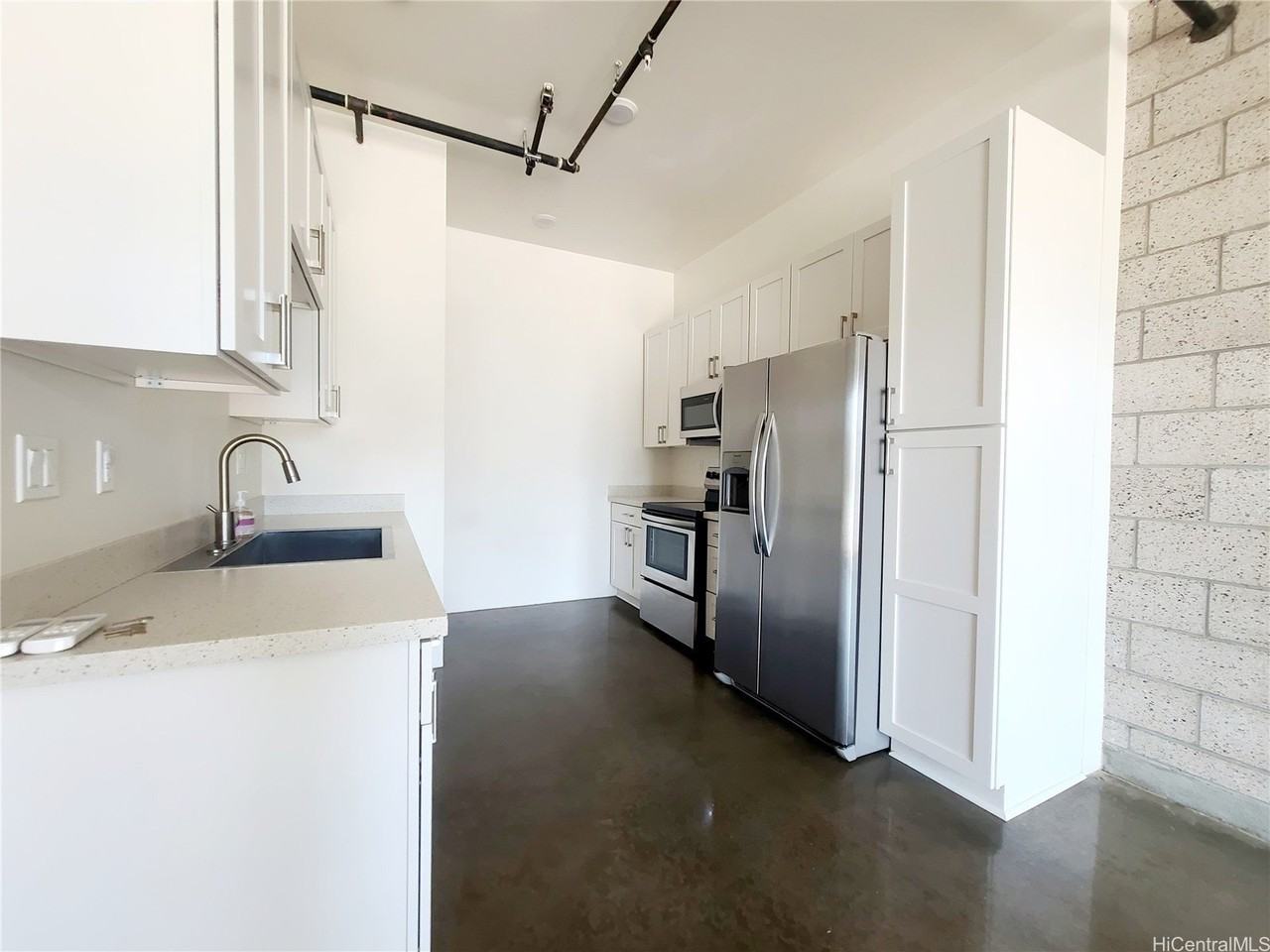 91-3633 Kauluakoko St Unit 702 - Photo 4 of 18