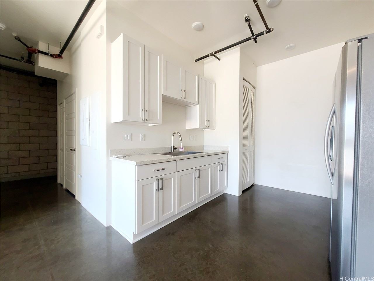 91-3633 Kauluakoko St Unit 702 - Photo 5 of 18