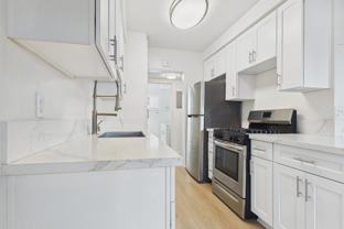 Fifth Street Apartments - Photo 1 of 1