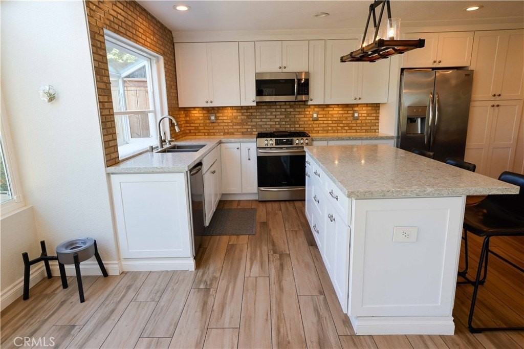 9 Saint Thomas - Photo 5 of 33