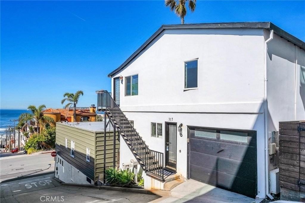 317 Moonstone St #B - Photo 2 of 20