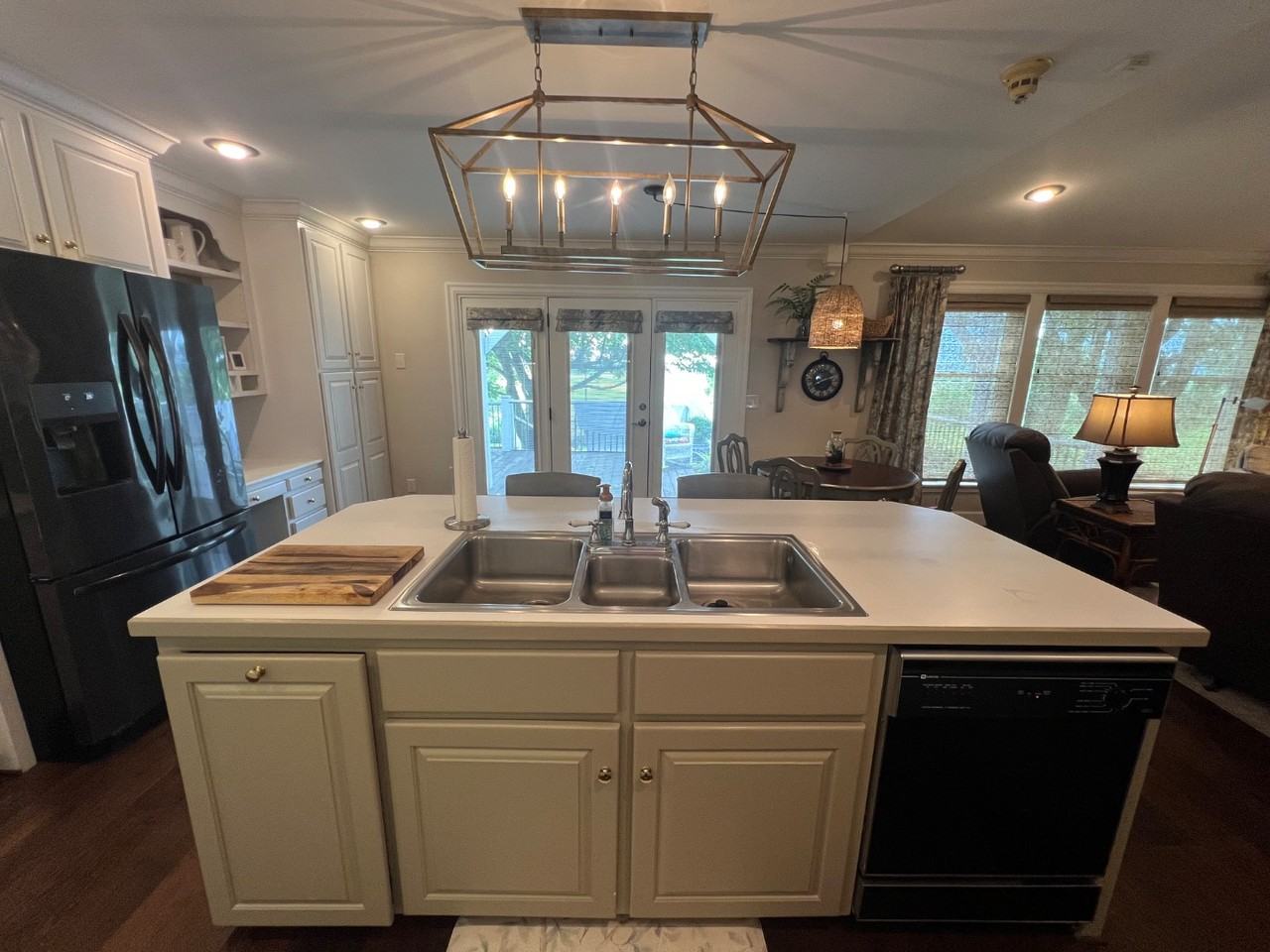 243 Kate Dr - Photo 6 of 20