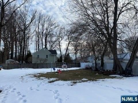 132 Grove St Apt 1st - Photo 5 of 5