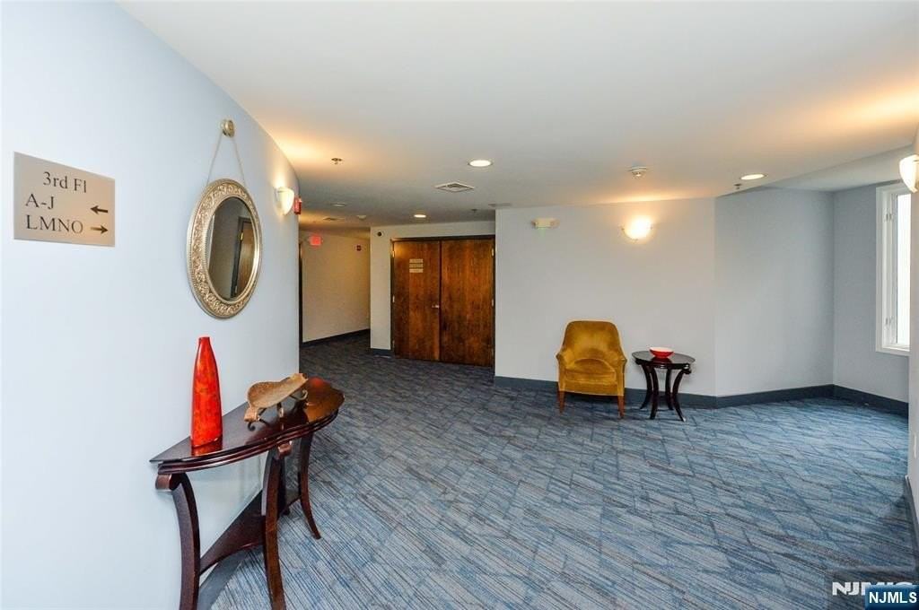 70 Adams St Apt 3b - Photo 4 of 12