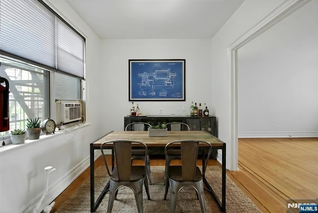 100 E Palisade Ave Apt A24 - Photo 3 of 21