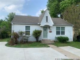 featured image of 503 E 20th St