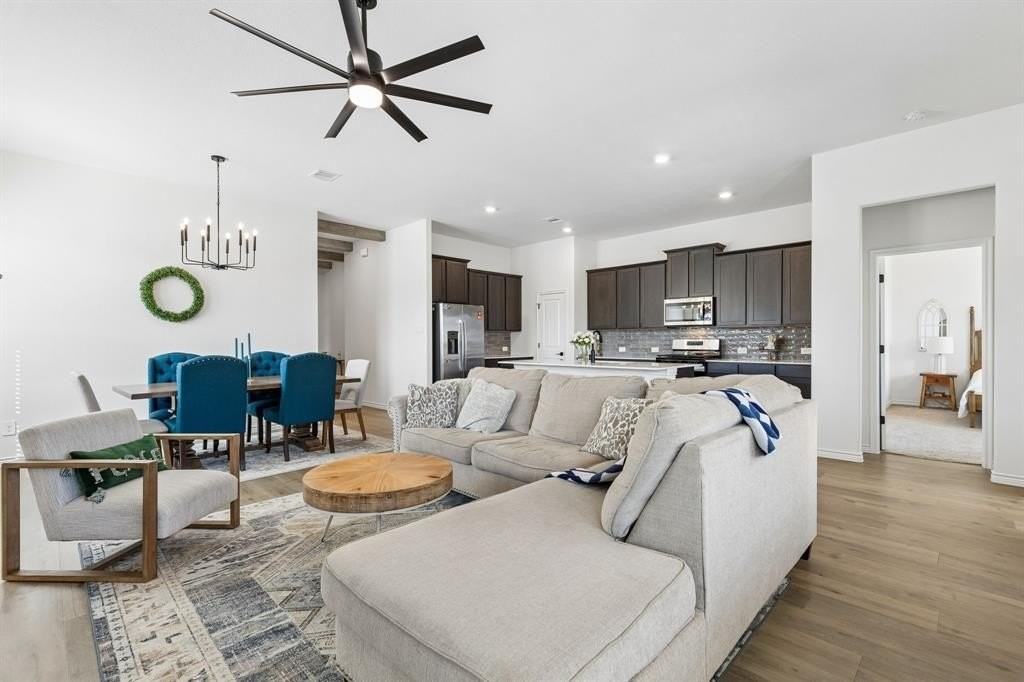 3600 Bedrock Way - Photo 6 of 15